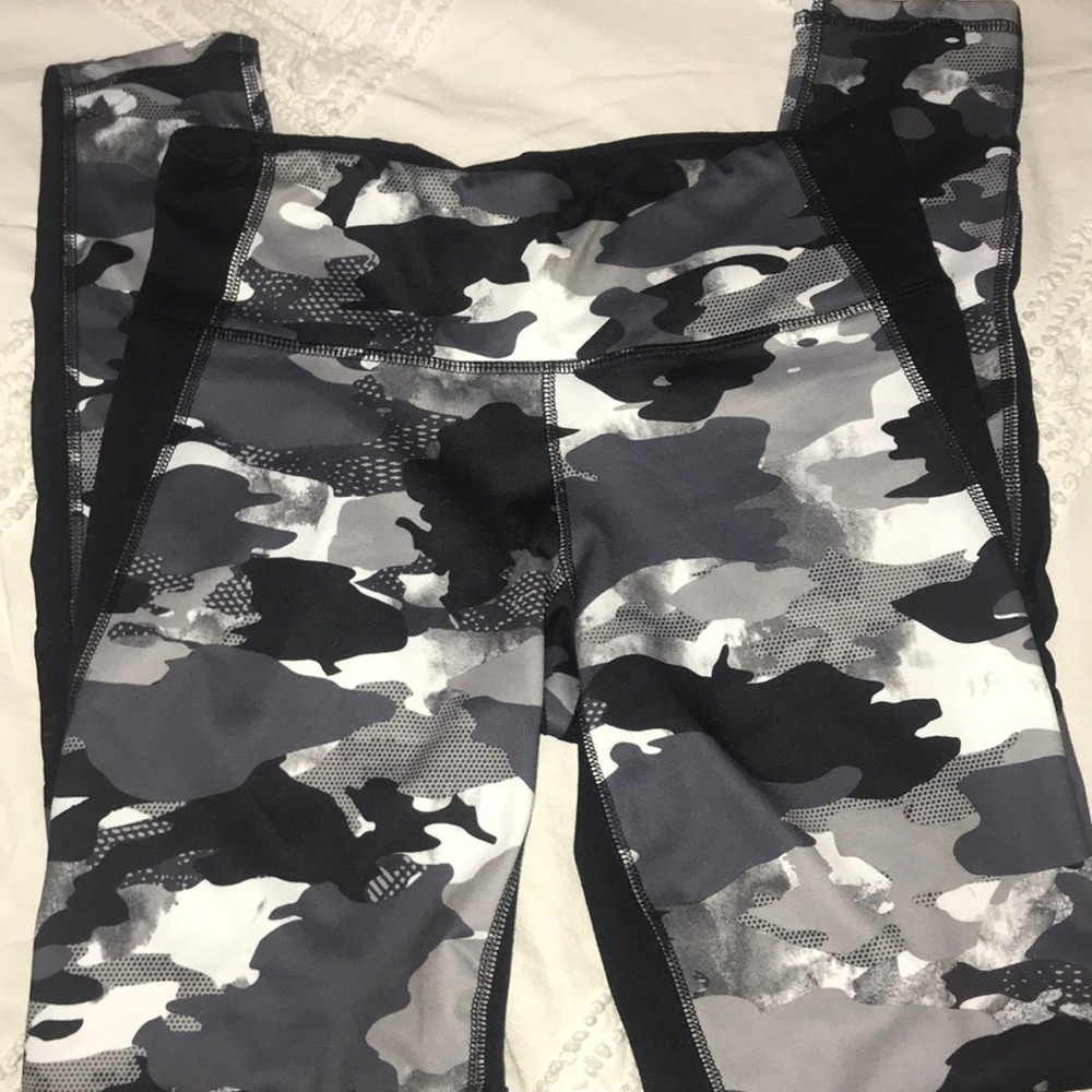 Champion camo leggings